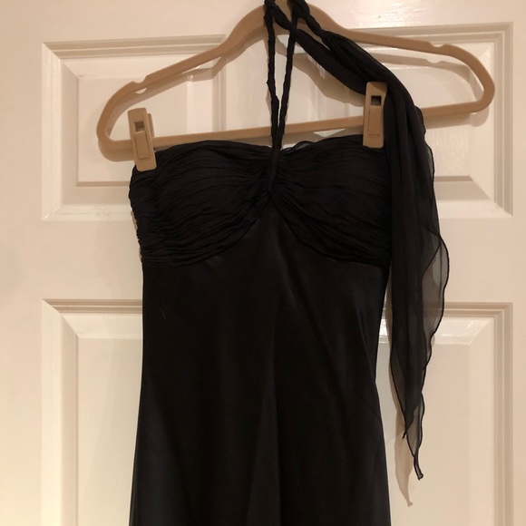 Silk gown - Picture 6 of 9